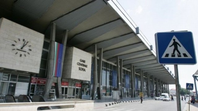 <p>
	Централна жп гара София. <em>Снимка: Архив БТА</em></p>
