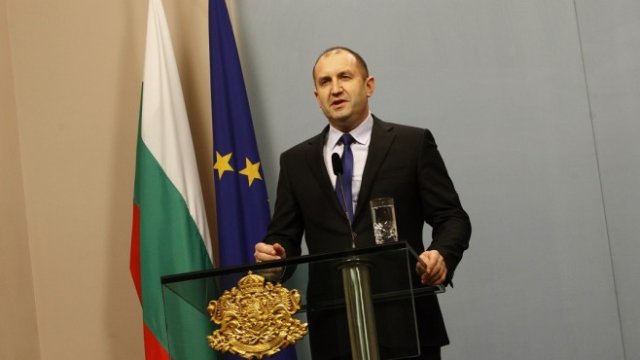 Румен Радев за 10 ноември: Поехме по нов път, но платихме висока цена*