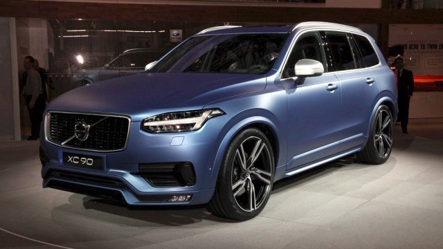 <p>
	Новият XC90 на изложението в Детройт. Снимка: <em>NAIAS</em></p>
