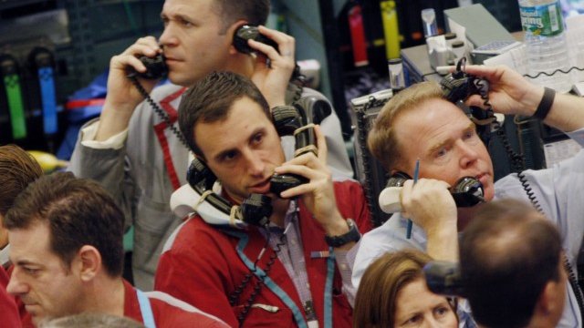 <p>
	Близкият изток остава доминиращият износител в света и един разширен конфликт там би довел до незабавна верижна реакция в целия световен пазар на черното злато. <em>Снимка: Ройтерс</em></p>
