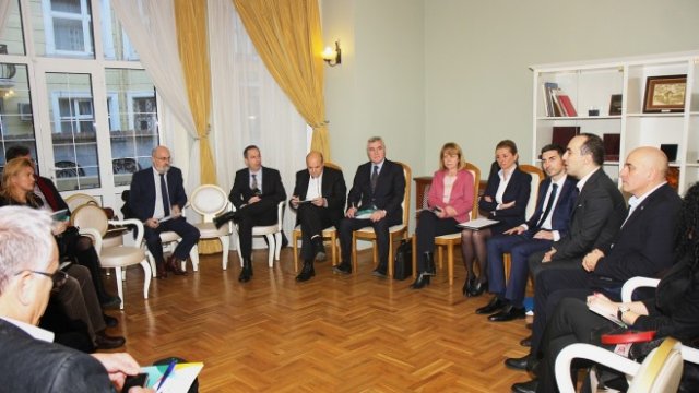 <p>
	<em>Снимка: организаторите на срещата</em></p>
