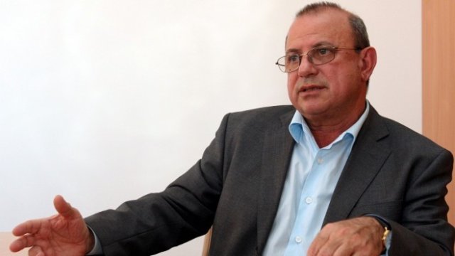 <p>
	Проф. Йордан Христосков.<em> Снимка: Личен архив</em></p>
