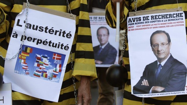 <p>
	Протести срещу строгата политика на икономии вече има и във Франция<em>. Снимка: Ройтерс</em></p>
