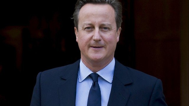 <p style="text-align: justify;">
	Дейвид Камерън. <em>Снимка: архив Ройтерс</em></p>
