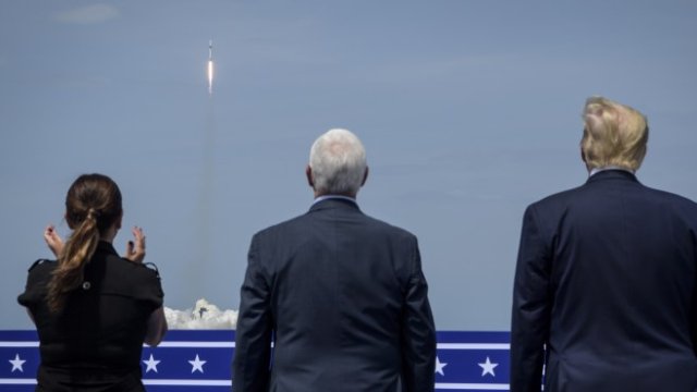<p>
	Снимка: EPA/BILL INGALLS / NASA</p>
