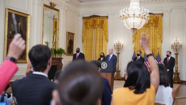 <p>
	<em>Снимка: Al Drago/Bloomberg</em></p>
