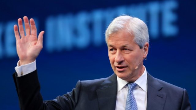 <p>
	Джейми Дaймън. <em>Снимка: Ройтерс</em></p>
