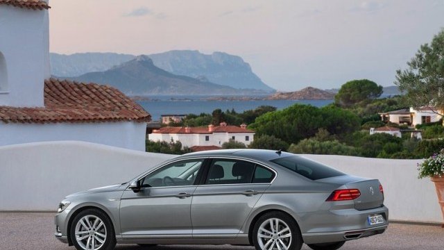 <p>
	<em>Новият Passat. Снимка: Volkswagen </em></p>
