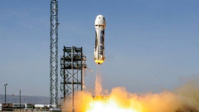 <p>
	<em>&nbsp;Снимка: Blue Origin</em></p>

