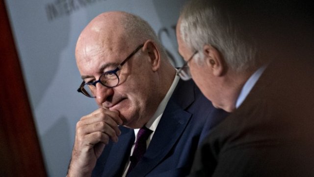 <p>
	Еврокомисар Фил Хоган. <em>Снимка: Bloomberg L.P.</em></p>
