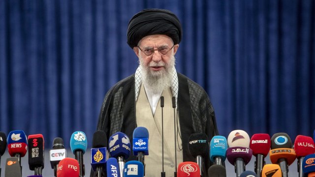 Аятолах Али Хаменей. Снимка: Bloomberg LP