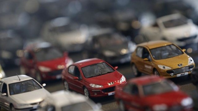 <p>
	ЕК ще решава дали държавните гаранции за компанията нарушават конкуренцията в общността. <em>Снимка: Ройтерс</em></p>
