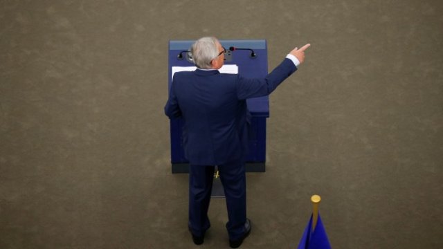 <p>
	<em>Председателят на Европейската комисия Жан-Клод Юнкер по време на заседанието на Европейския парламент в Страсбург, Снимка: Ройтерс</em></p>
