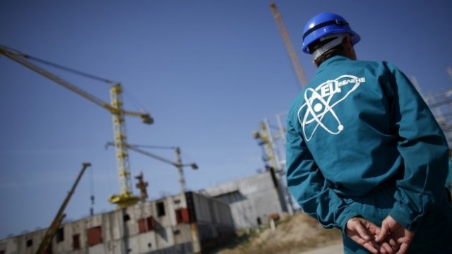 <p>
	Площадката на АЕЦ &quot;Белене&quot;. Снимка: <em>архив Ройтерс</em></p>
