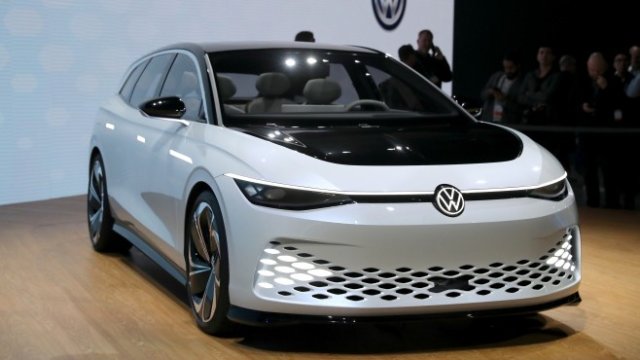 <p>
	Volkswagen I.D. Space Vizzion. <em>Снимка: Ройтерс</em></p>
