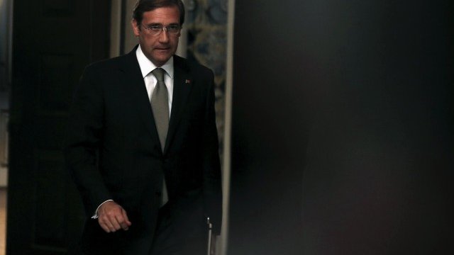 <p>
	Педро Пасош Коелю е изправен пред трудна задача. <em>Снимка: Ройтерс</em></p>
