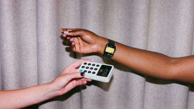 <p>
	<em>Снимка: pleo.io/en/press</em></p>
