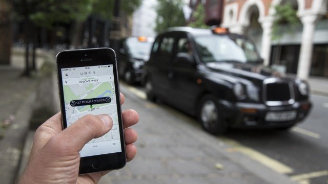 <p>
	Uber променя цяла индустрия. <em>Снимка: Getty Images News</em></p>
