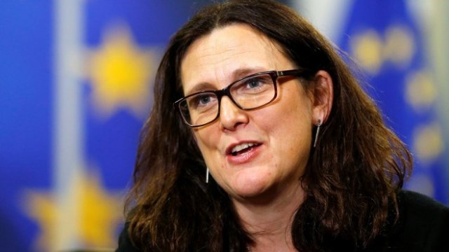 <p>
	Еврокомисарят на търговията Сесилия Малстрьом. <em>Снимка: Архив Ройтерс</em></p>
