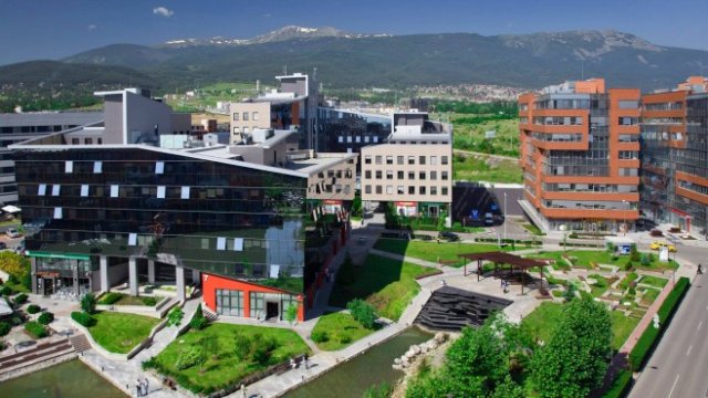 <p>
	<em>Снимка: Business Park Sofia Facebook Page</em></p>

