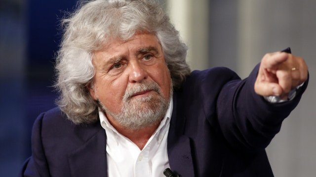 <p>
	Бепе Грило. <em>Снимка: Ройтерс</em></p>
