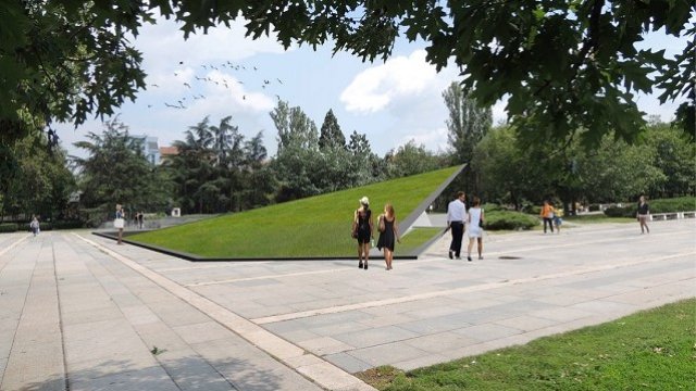 <p>
	Участниците в конкурса предлагат основно изграждането на мемориал на мястото на паметника. <em>Снимка:&nbsp;Столична община</em></p>
