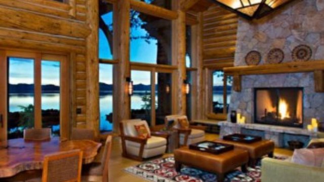 <p>
	Изглед от имението. <em>Снимка: Chase International</em></p>
