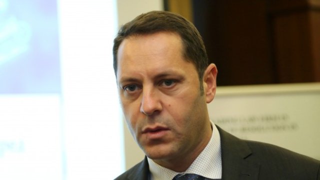 <p>
	Александър Манолев. <em>Снимка: БГНЕС/БОБИ ТОШЕВ</em></p>
