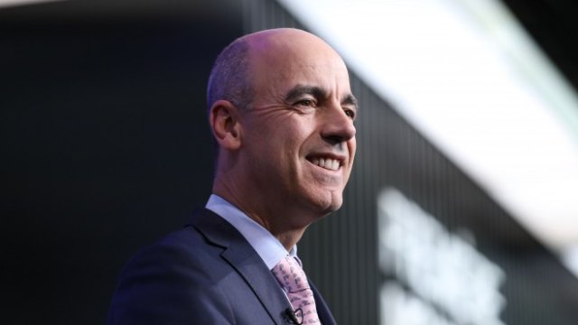 <p>
	Главният финансов директор на BMW AG Николас Петер. <em>Снимка:&nbsp;Krisztian Bocsi/Bloomberg</em></p>
