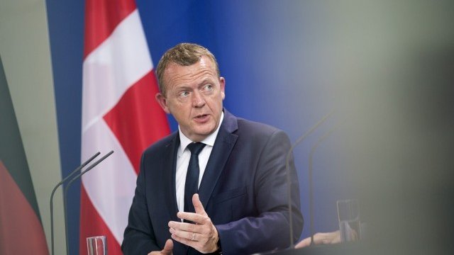 <p>
	Министър-председателят Ларс Льоке Расмусен <em>Снимка: архив Ройтерс</em></p>
