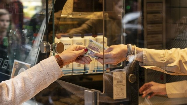 <p>
	<em>Снимка: Evgeniy Maloletka Bloomberg</em></p>
