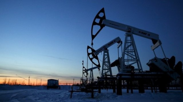 Н. Шуманов: Коронавирусът засегна най-вече износа на петрол от Саудитска Арабия и Иран