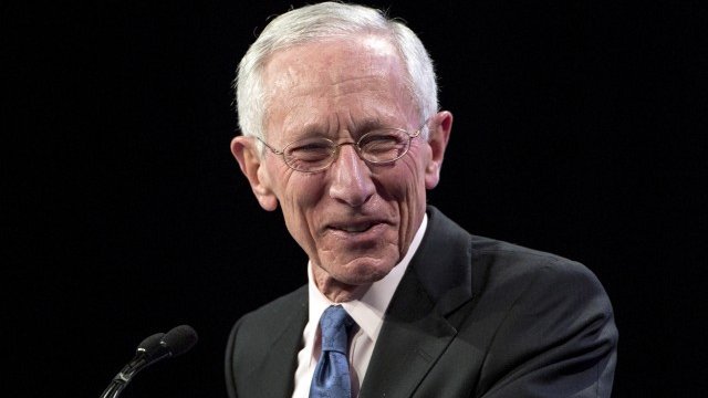 <p>
	Стенли Фишер. <em>Снимка: Ройтерс</em></p>
