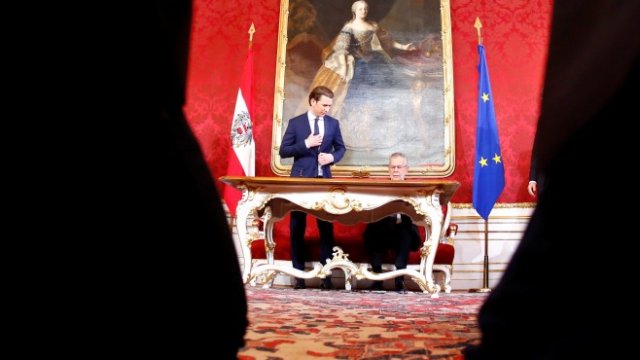 <p>
	Новият австрийски премиер Себастиан Курц. <em>Снимка: Ройтерс</em></p>
