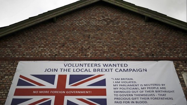 <p>
	Местна кампания в подкрепа на Brexit<em>. Снимка: Ройтерс</em></p>
