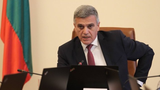 <p>
	<em>Стефан Янев. Снимка: Димитър Кьосемарлиев, Investor Media Group</em></p>
