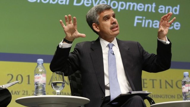 <p>
	Според Мохамед Ел-Ериан централните банки са изправени пред дилема.<em> Снимка: Ройтерс</em></p>
