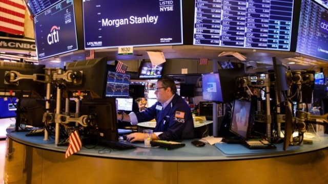 Преслав Райков: Пазарната корекция ще продължи поне месец