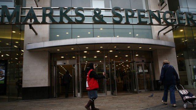 <p>
	Магазин на веригата в Лестър. <em>Снимка: Ройтерс</em></p>
