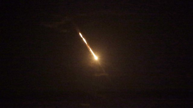 Снимка: EPA/ATEF SAFADI