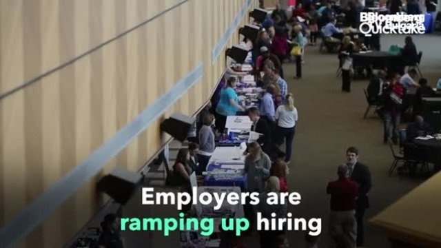 Работодателите в САЩ трудно намират служители