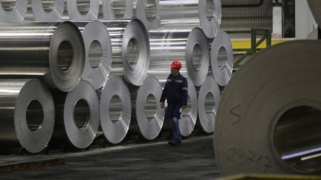 Скъпите суровини свиват производствените печалби в Китай
