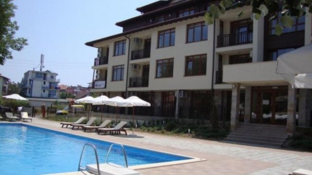 <p>
	<em>Комплекс Марина хил гр. Черноморец е един от активите, управляван от дружеството marinahill.com</em></p>
