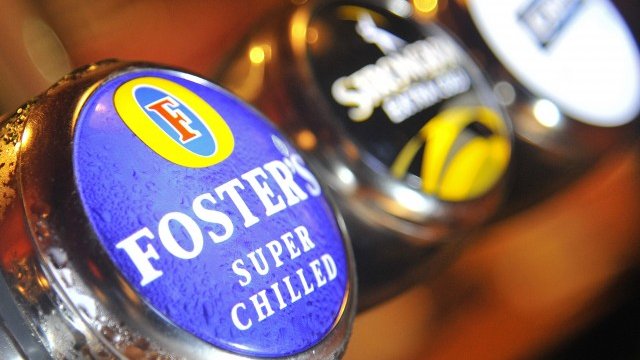 <p>
	Покупката на австралийската марка Foster&#39;s започва да се отплаща за SABMiller. <em>Снимка: Ройтерс</em></p>
