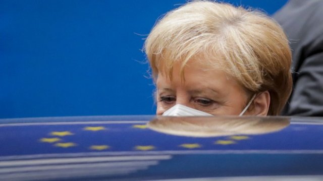 <p>
	<em>Снимка: EPA/HAYOUNG JEON</em></p>
