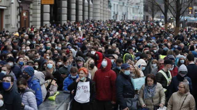 <p>
	Протестът в Москва. Снимка:&nbsp;EPA/YURI KOCHETKOV</p>
