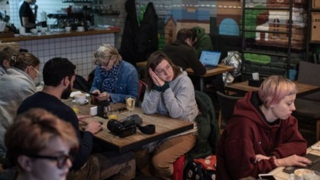 САЩ: Икономиката на Русия ще се срине с до 20% през 2022 г.