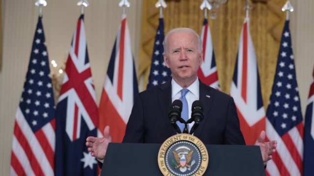 Си Дзинпин отказва среща с Байдън