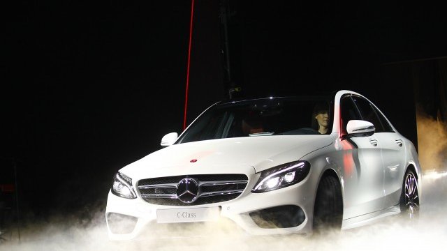 <p>
	Новият седан C-Class. <em>Снимка: Ройтерс</em></p>
