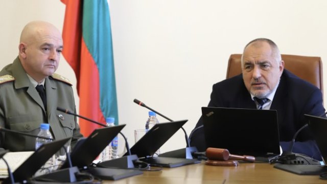 <p class="flow-text indent justify">
	Днес се провежда извънредно заседание на Съвета за сигурност при премиера Бойко Борисов. <em>На снимката: Венцислав Мутафчийски. БГНЕС/ГЕРГАНА КОСТАДИНОВА</em></p>
